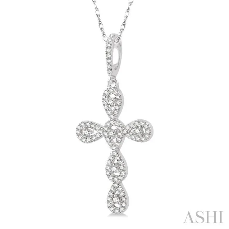 1/5 Ctw Round Cut Diamond Cross Pendant in 10K White Gold with chain