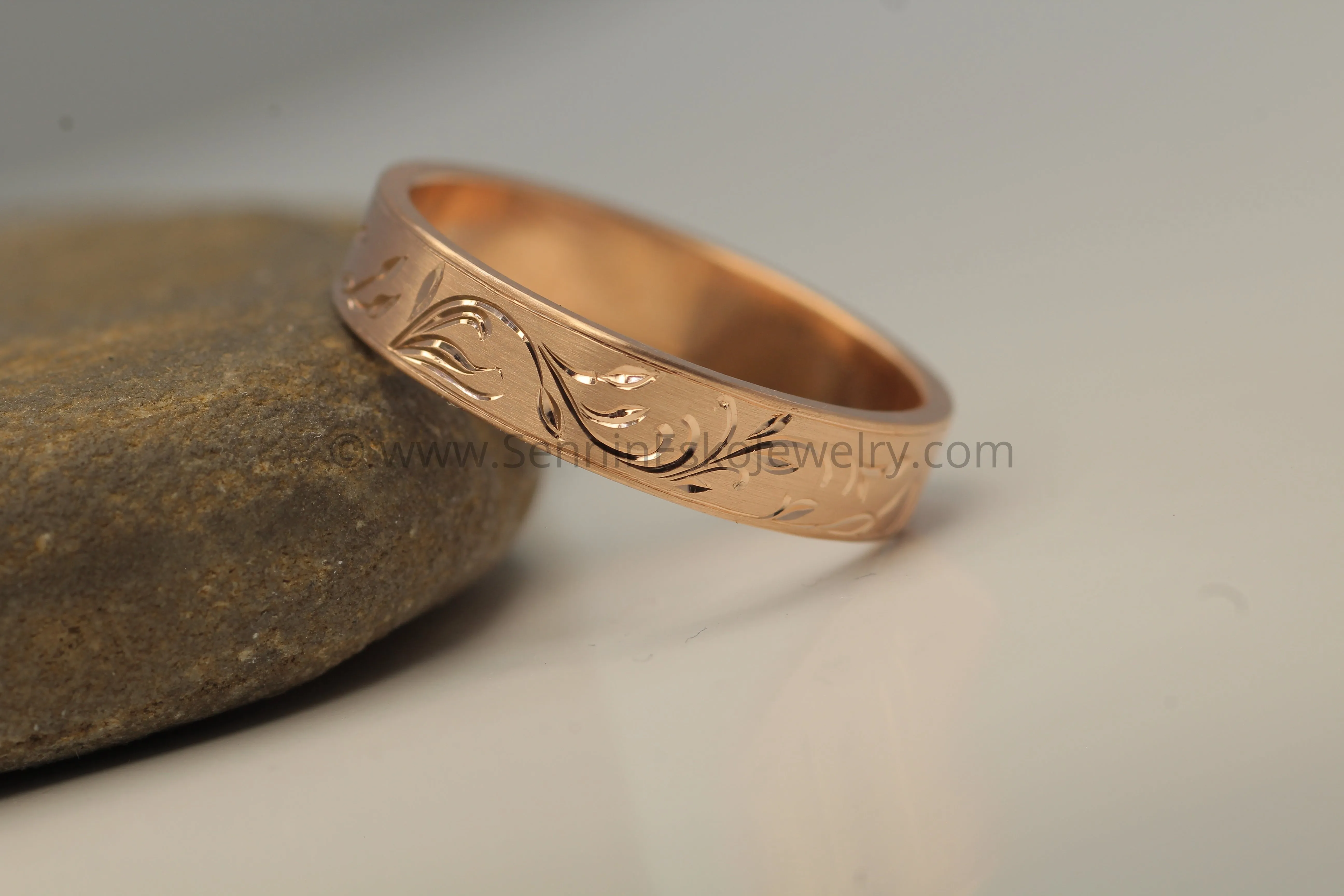 4x1mm Branches and Leaves Ring Variation 1 - 14kt Rose Gold Bright Cut Engraved Band