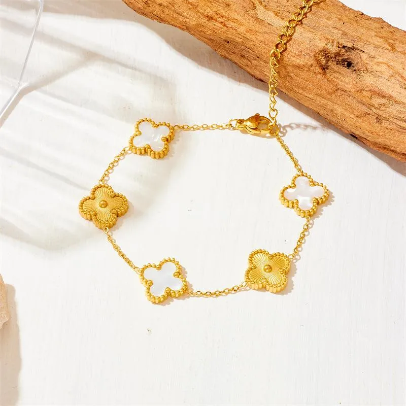 Alternating White and Gold Clover Bracelet