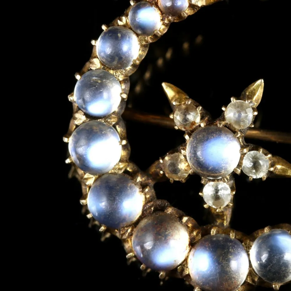 Antique Victorian Crescent Moonstone 18Ct Brooch Circa 1900