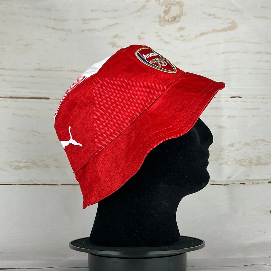 Arsenal 18/19 Upcycled Home Shirt Bucket Hat