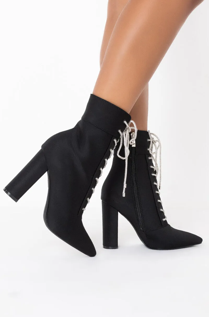 AZALEA WANG MAKE YOUR MIND UP CHUNKY BOOTIE IN BLACK