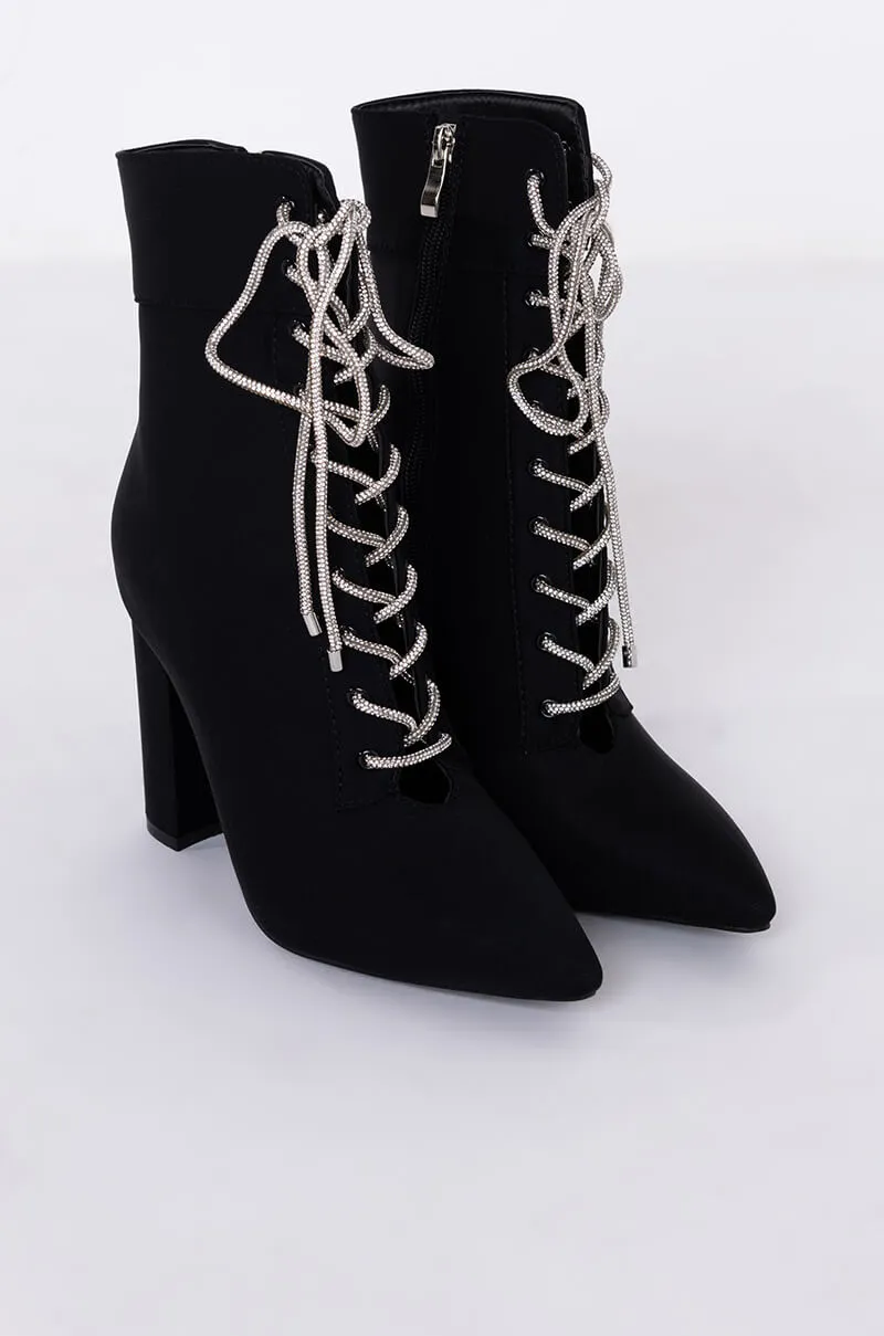 AZALEA WANG MAKE YOUR MIND UP CHUNKY BOOTIE IN BLACK