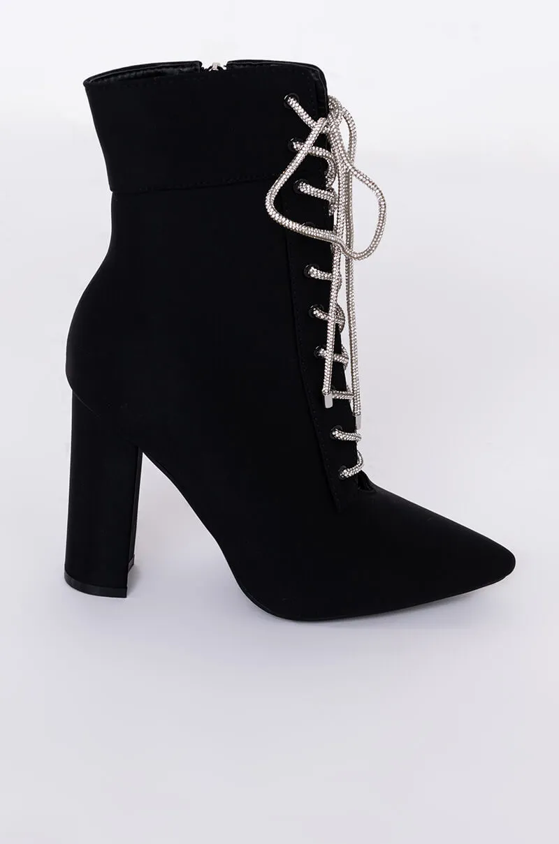 AZALEA WANG MAKE YOUR MIND UP CHUNKY BOOTIE IN BLACK