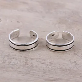 Divine Minimalism Sterling Silver Adjustable Striped Pair of Toe Rings