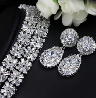 Exquisite Four Piece Classic Wedding Jewelry Set for Brides