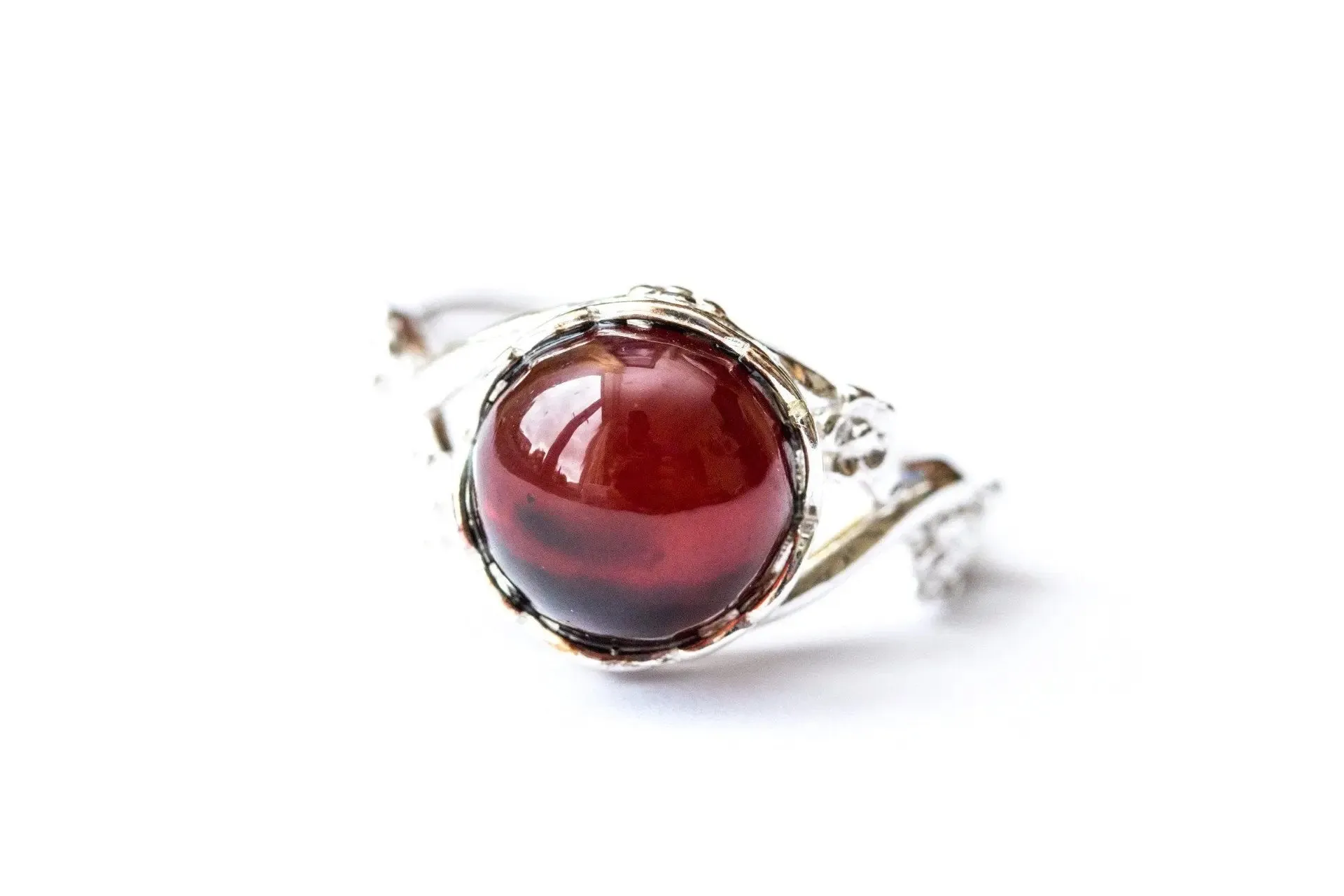 Floral Cherry Amber Ring - Adjustable Sterling Silver Daisy Ring - Elegant and Fashionable Jewelry