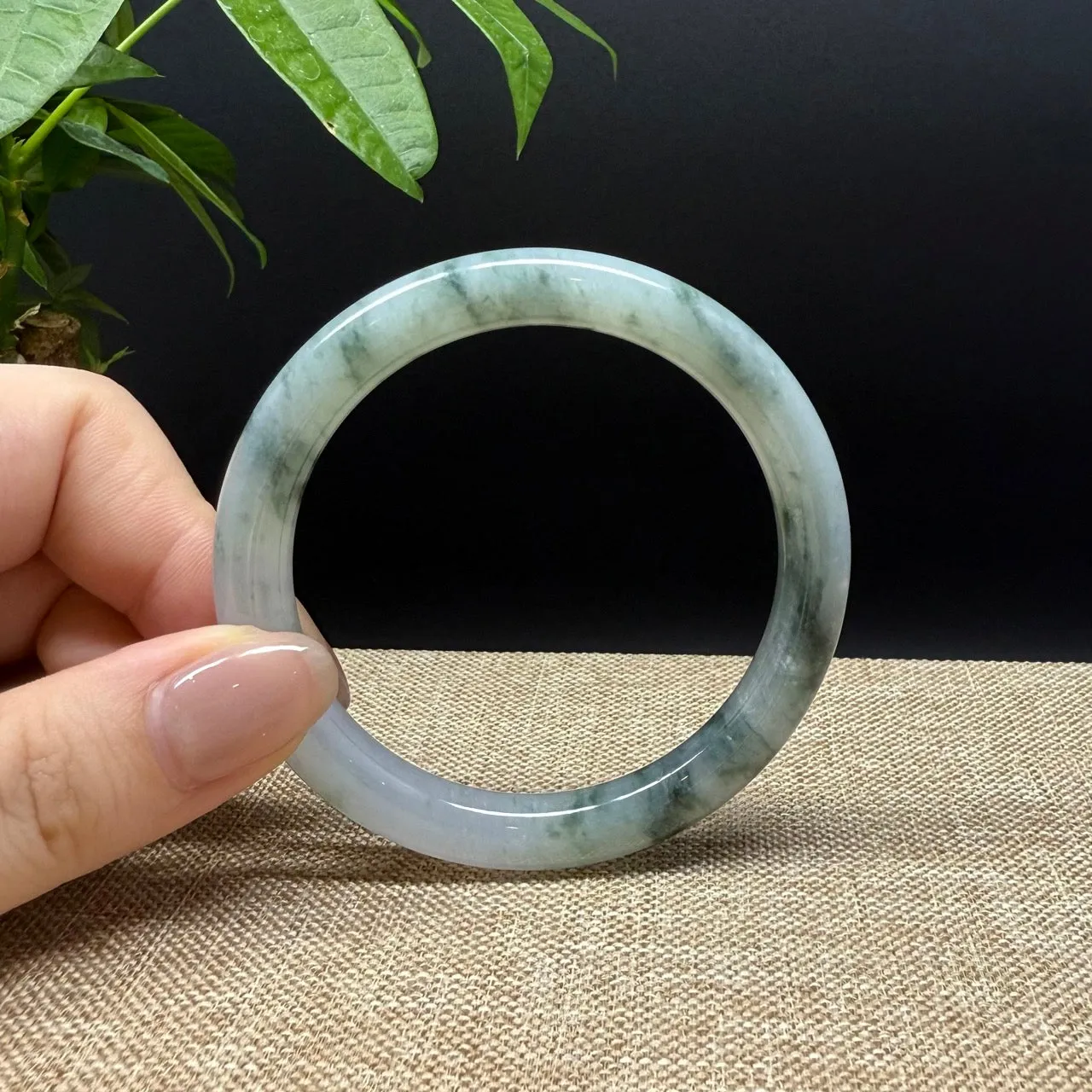 Genuine Burmese Green Jade Jadeite Bangle Bracelet ( 53.4mm )