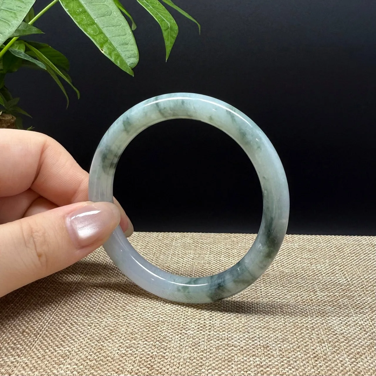 Genuine Burmese Green Jade Jadeite Bangle Bracelet ( 53.4mm )