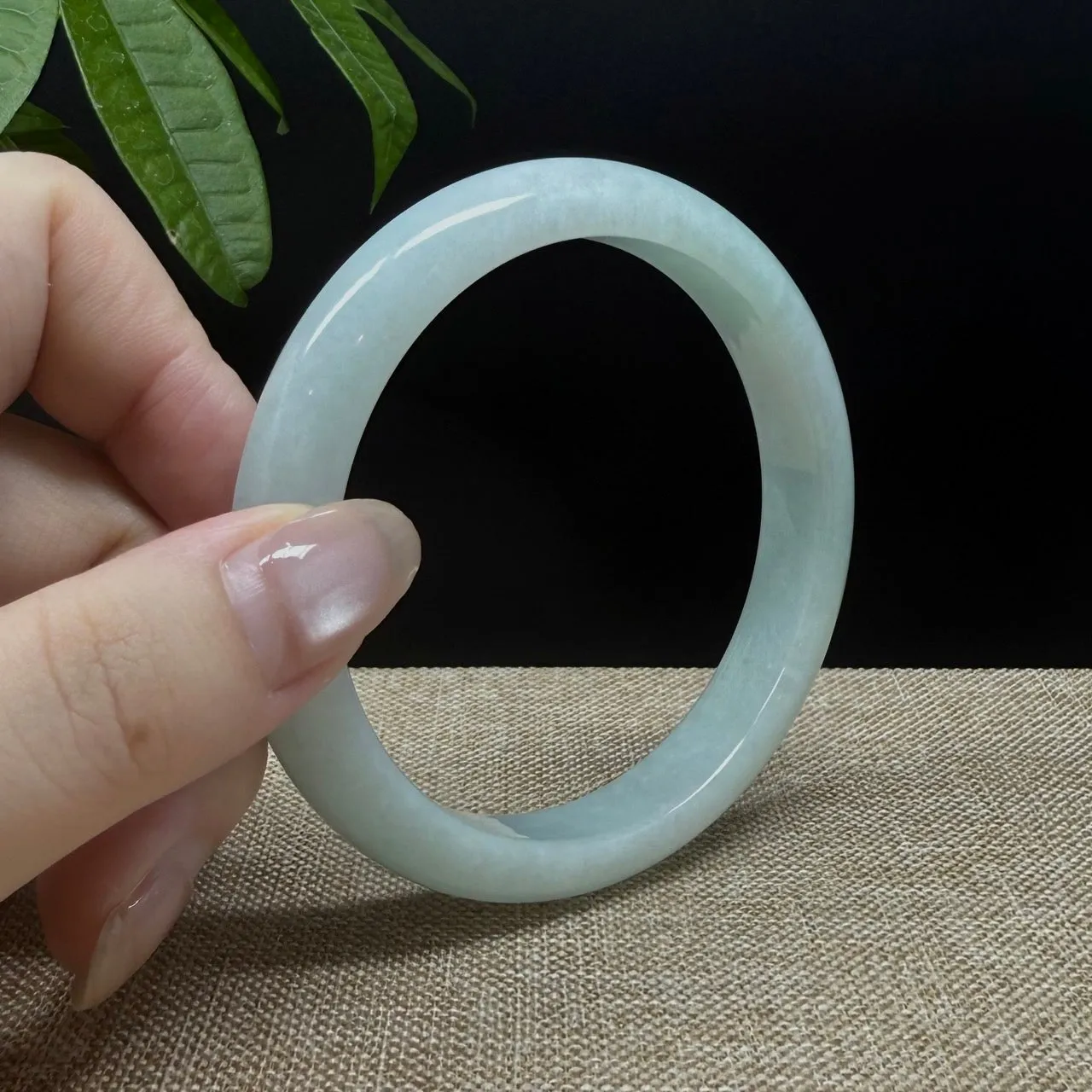 Genuine Burmese Green Jade Jadeite Bangle Bracelet ( 62.4mm )