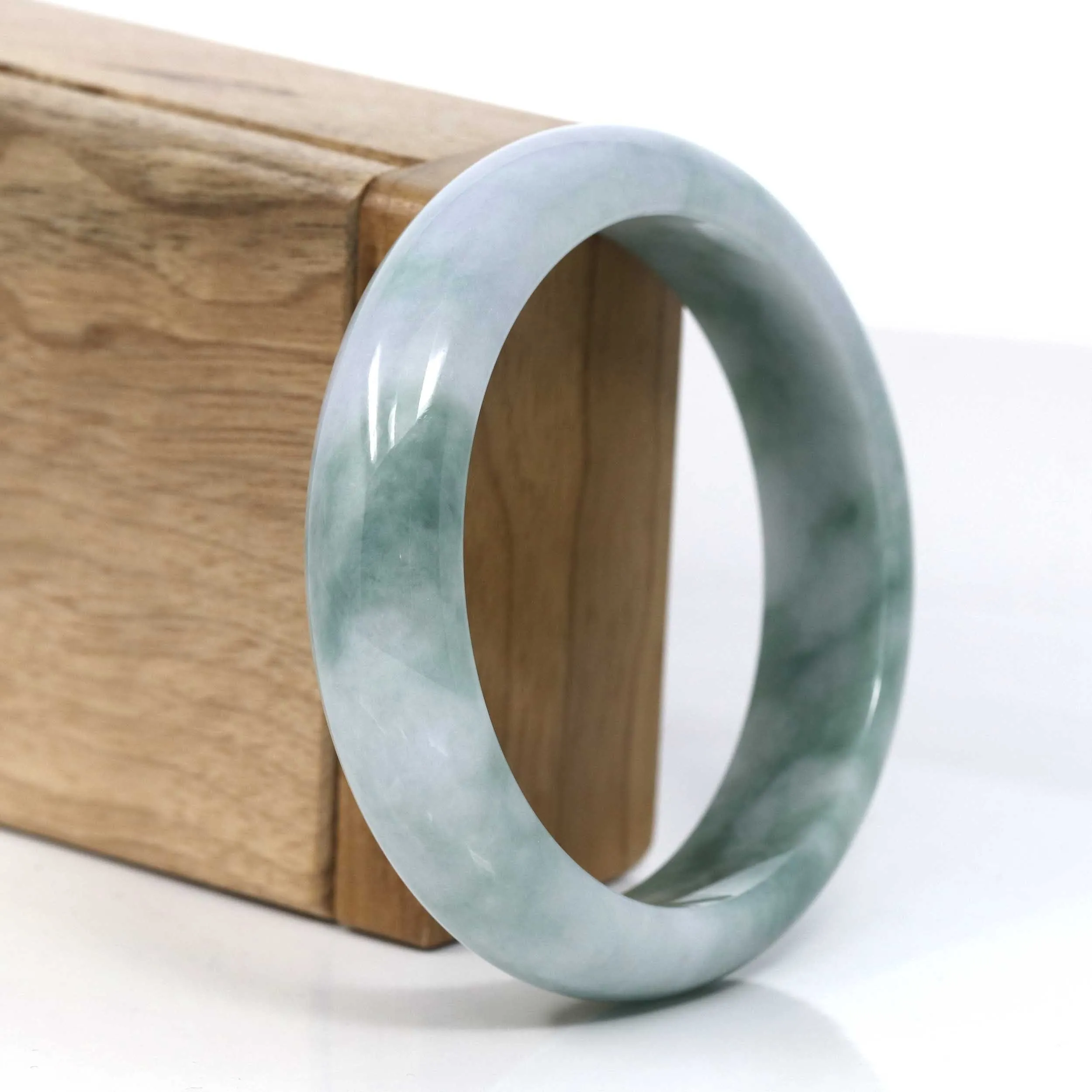 Genuine Burmese Jadeite Jade Bangle Bracelet (  58.58 mm )#949