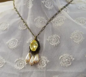 Girandole Pendant Necklace