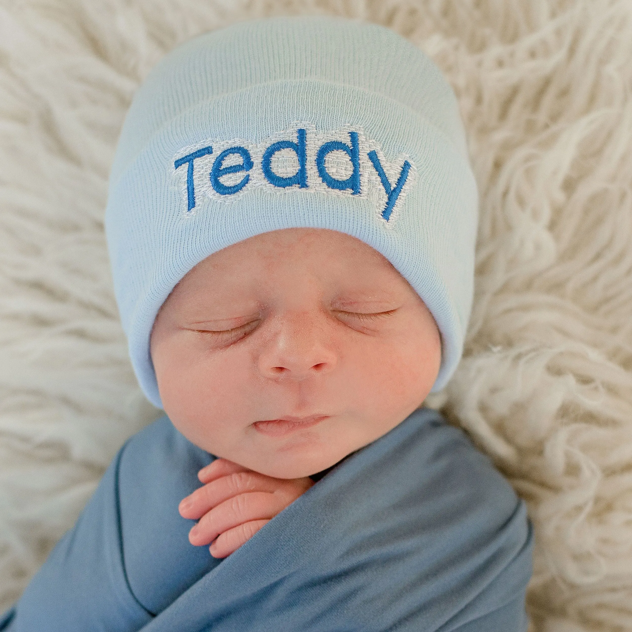 ilybean Personalized Shadow Stitch Blue, Pink or White Hospital Newborn Hospital Hat Nursery Beanie