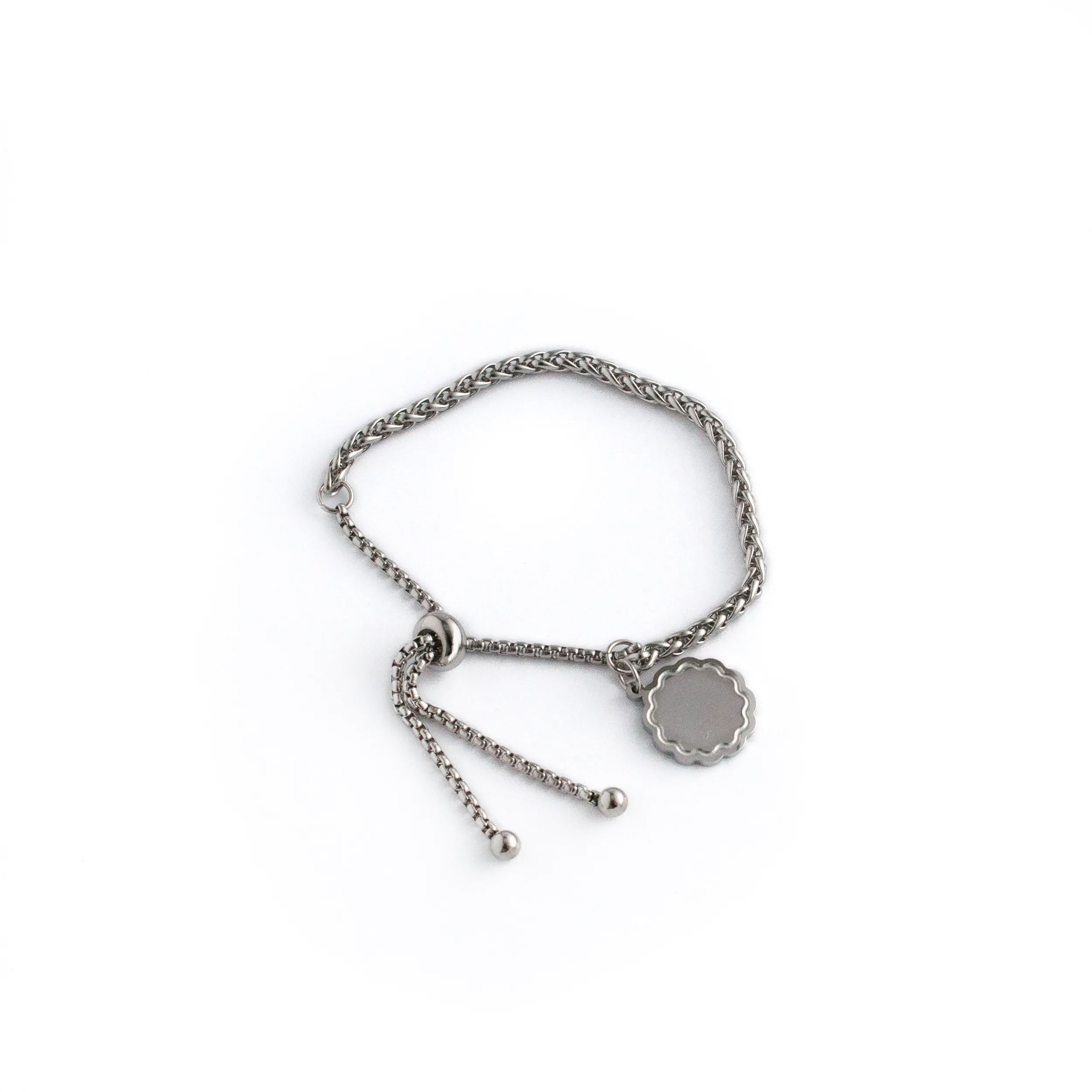 JBØRN Slider Bracelet with Flower Pendant | Personalisable