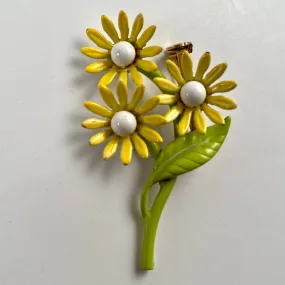 Late 60s/ Early 70s Yellow Enamel Daisy Brooch