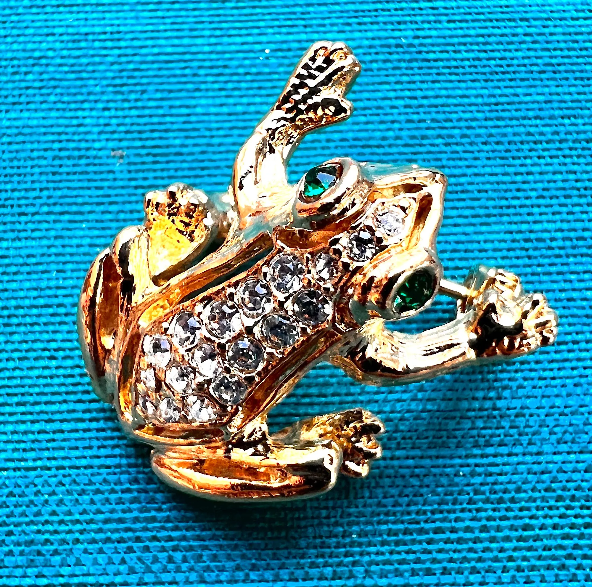 Little Green Eyed Frog -Vintage Swarovski Crystal Brooch