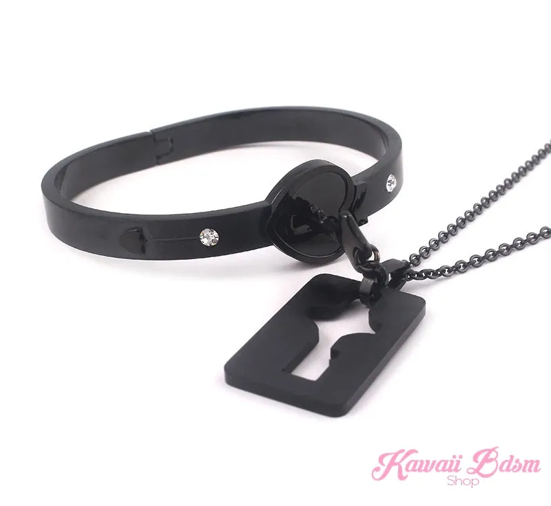 Lockable Heart Bracelet