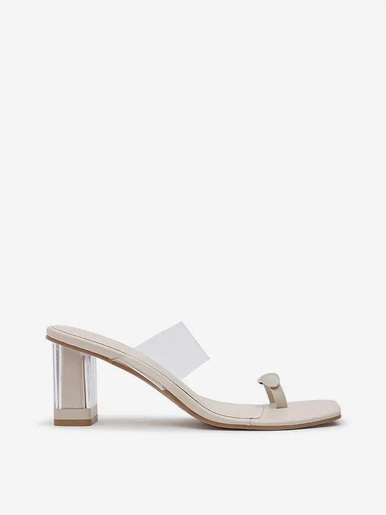 LUNA BLU Ivory Toe-Ring Vinyl Heel Sandals