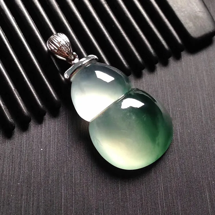 Natural Jade Pendant Jadeite Pendant PT530