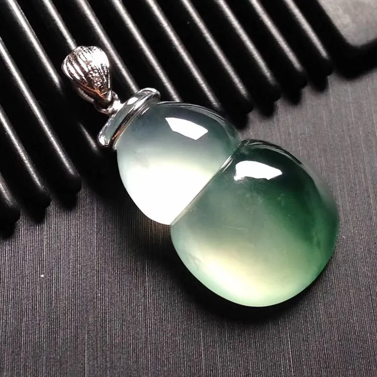 Natural Jade Pendant Jadeite Pendant PT530