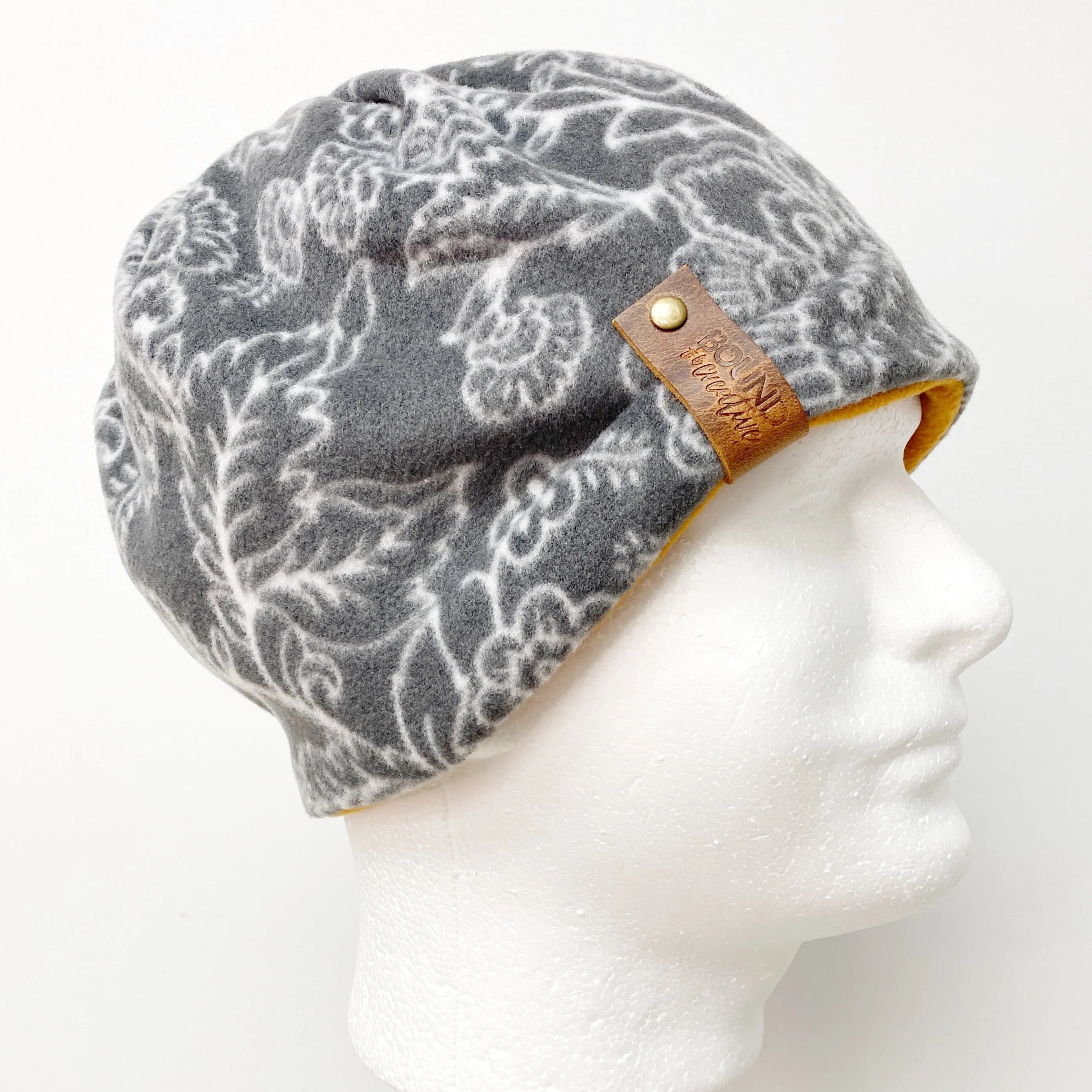 NEW Wind-Pro Fleece Hat for Women - Grey Floral WP51