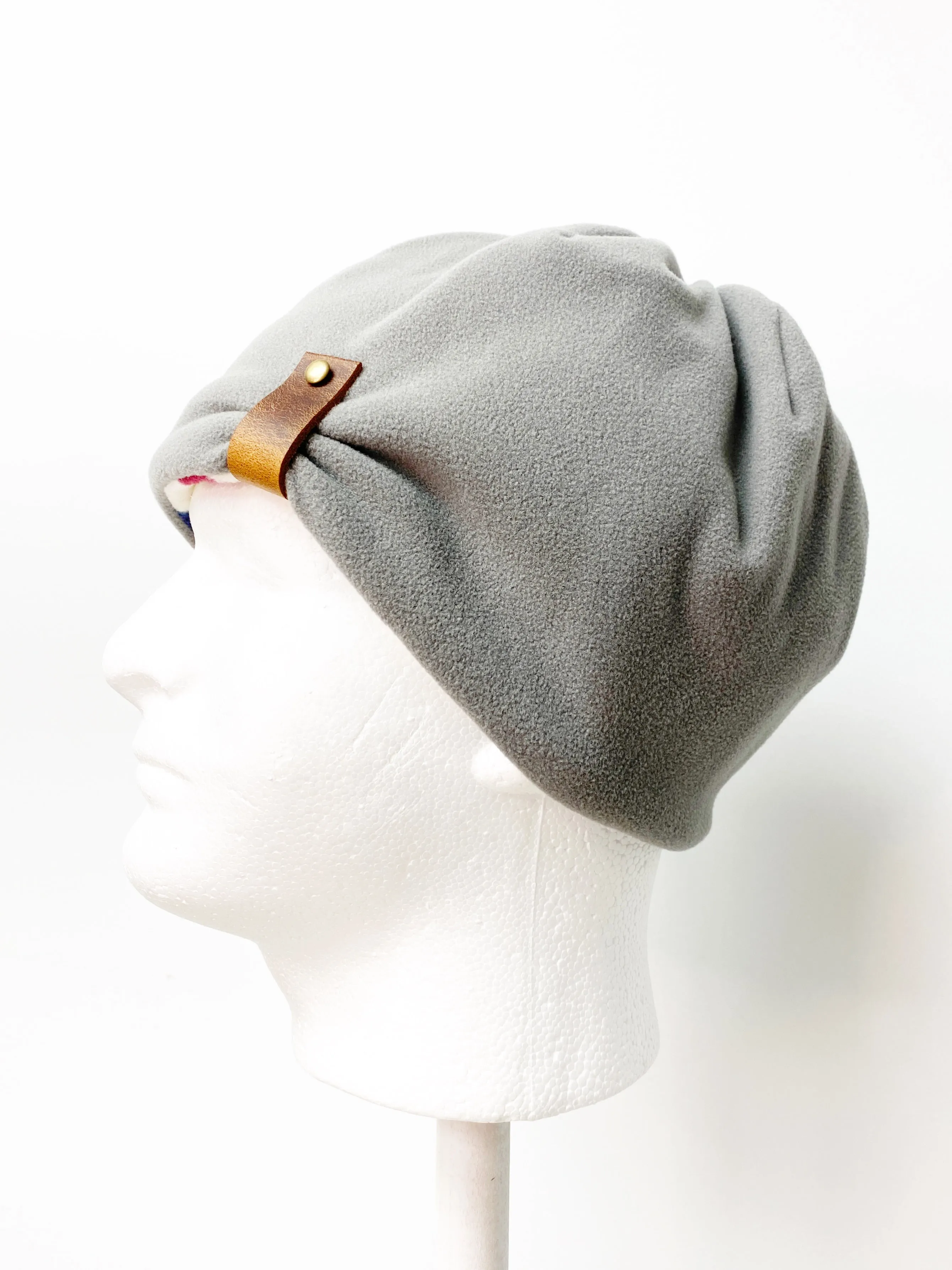 NEW Wind-Pro Fleece Hat for Women - Grey Floral WP51