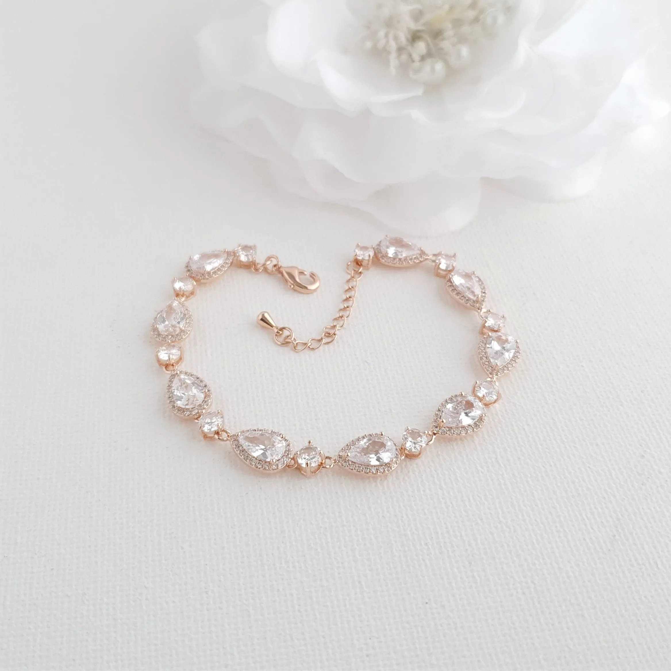 Pear Shape Cubic Zirconia Rose Gold Bracelet-Luna