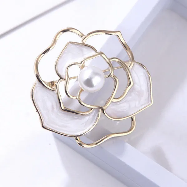 Rhinestone White Roses Brooch 水鑽白色玫瑰花胸針 KCHM1130