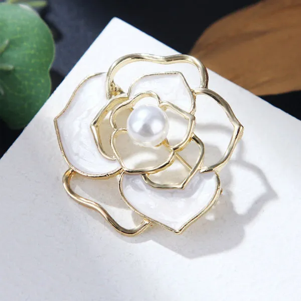 Rhinestone White Roses Brooch 水鑽白色玫瑰花胸針 KCHM1130