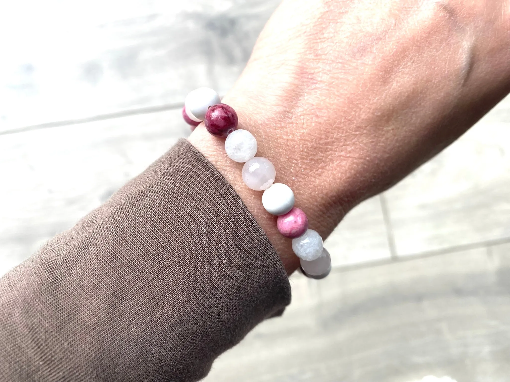 Rhodonite Pink Beaded with Lava Stone Diffuser Bracelet