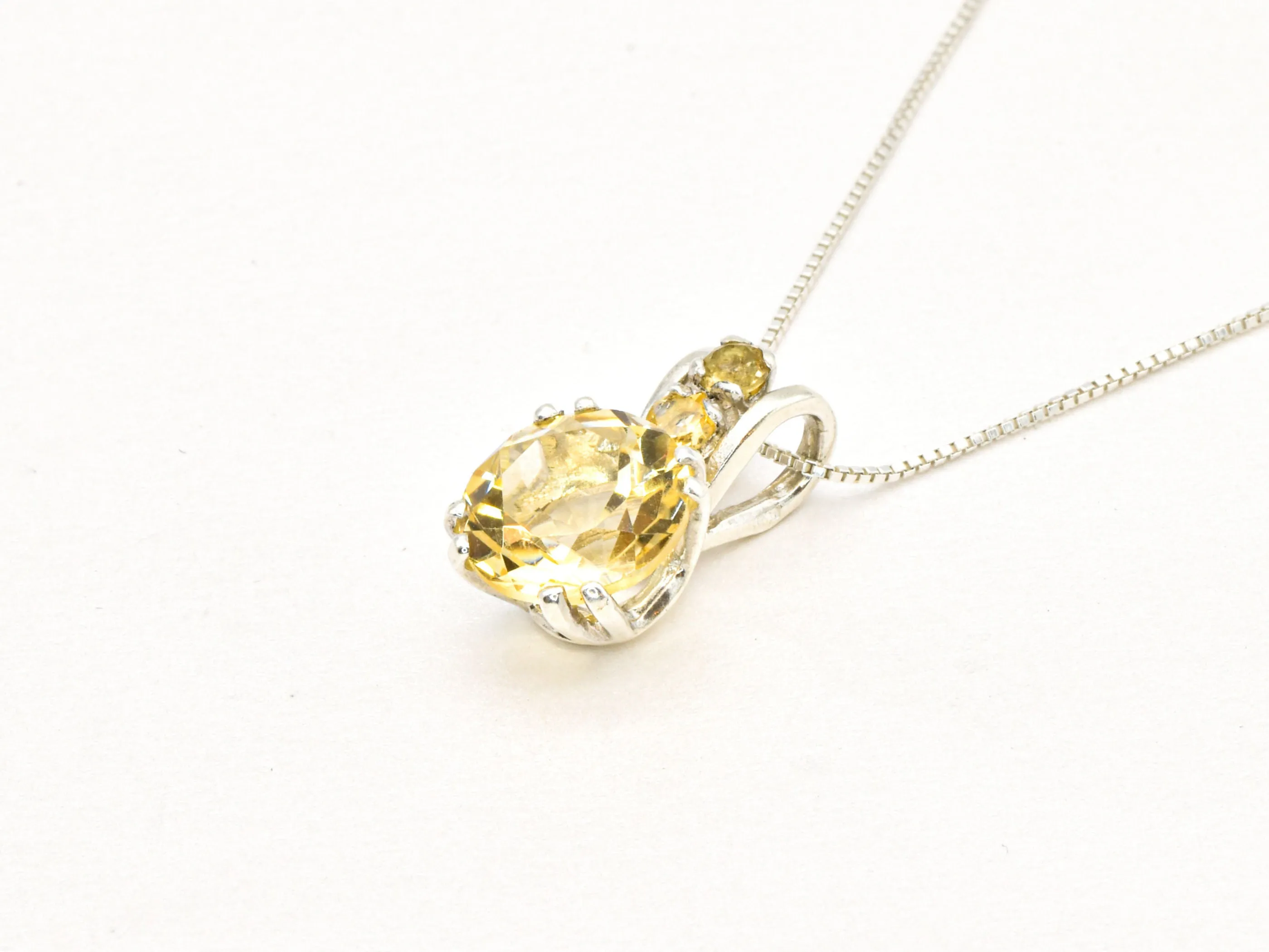 Round Citrine Pendant - Yellow Diamond Necklace - Vintage Citrine Necklace