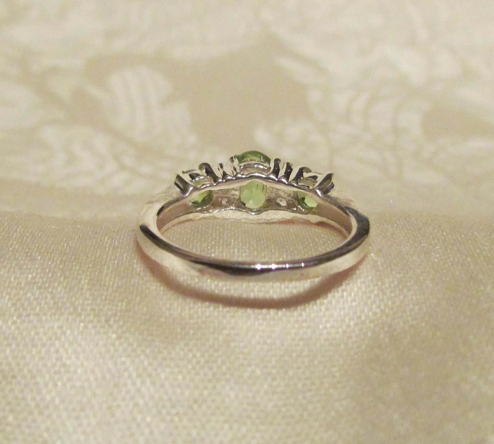 Sterling Silver Peridot Ring 1.55 Carat Oval 2 Round Cut Peridot 4 White Topaz Stone Ring  Size 7 1/2