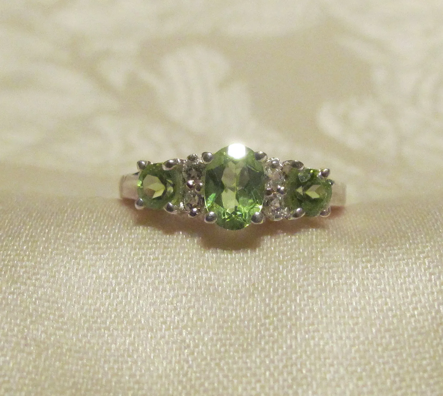 Sterling Silver Peridot Ring 1.55 Carat Oval 2 Round Cut Peridot 4 White Topaz Stone Ring  Size 7 1/2