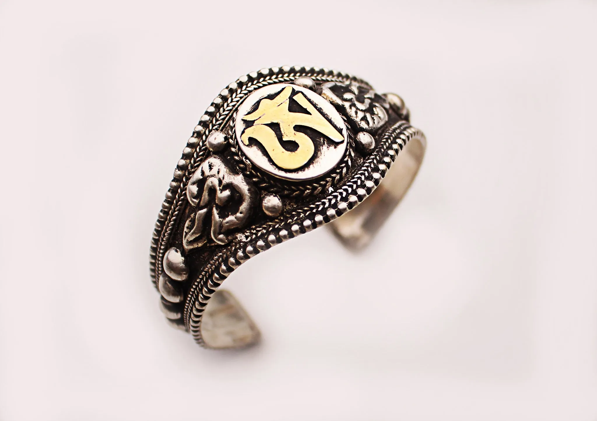 Tibetan OM White Metal Bracelet