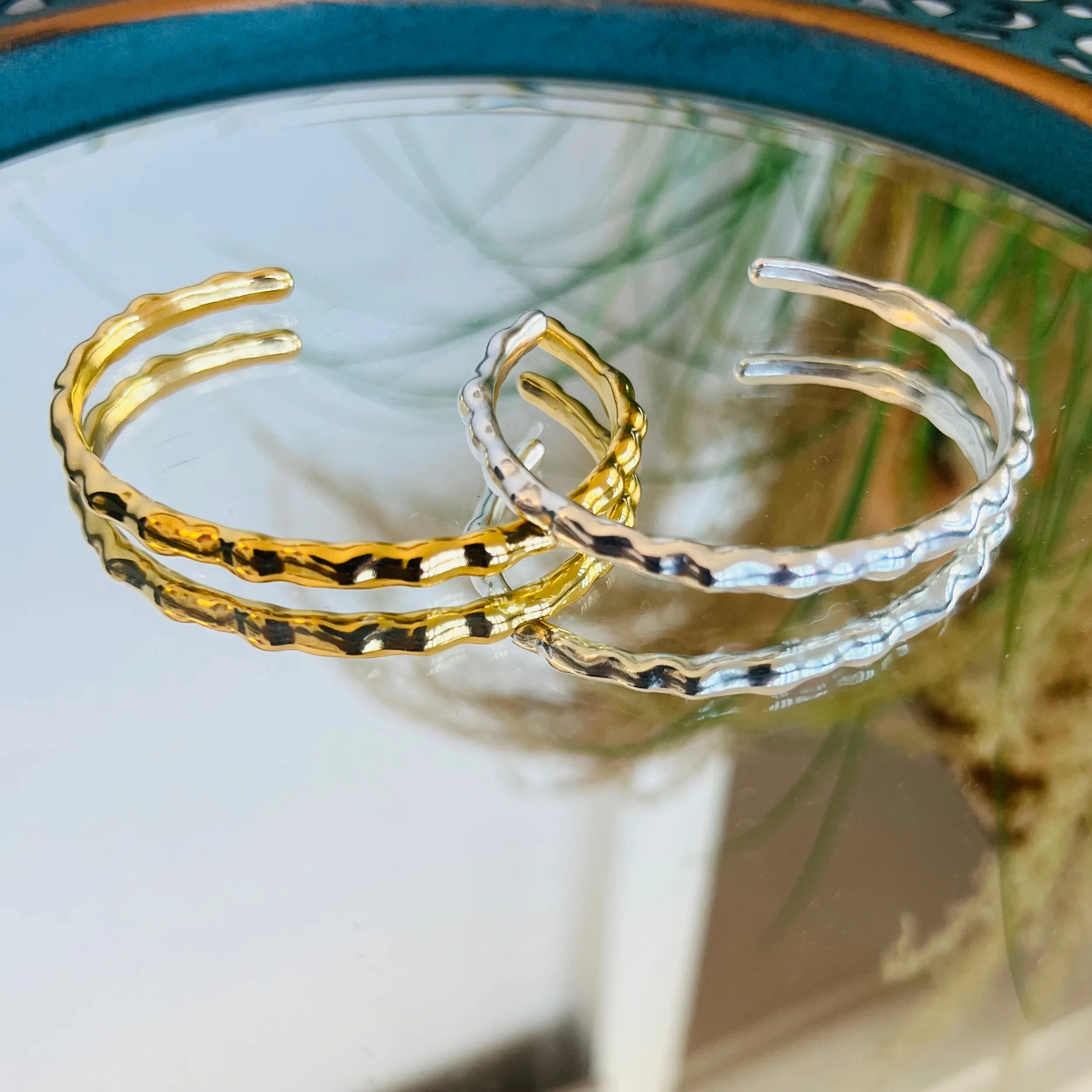 Topanga Textured Bangle