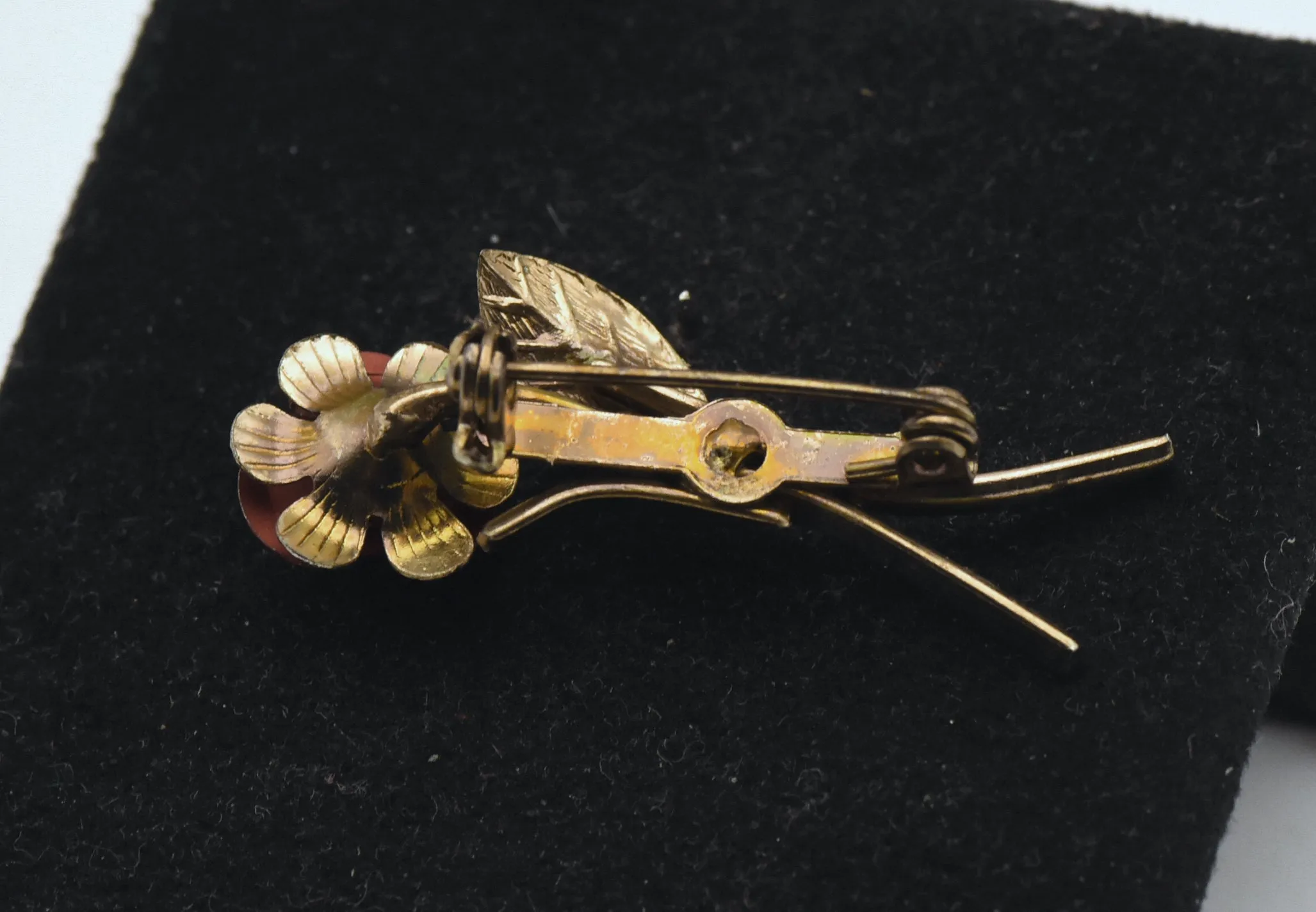 Vintage Gold Tone Metal Rose Brooch