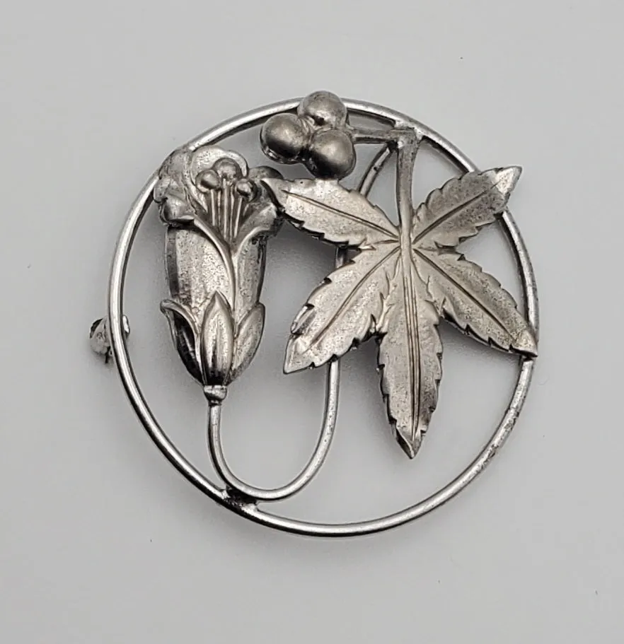 Vintage Sterling Silver Floral Brooch - BROKEN