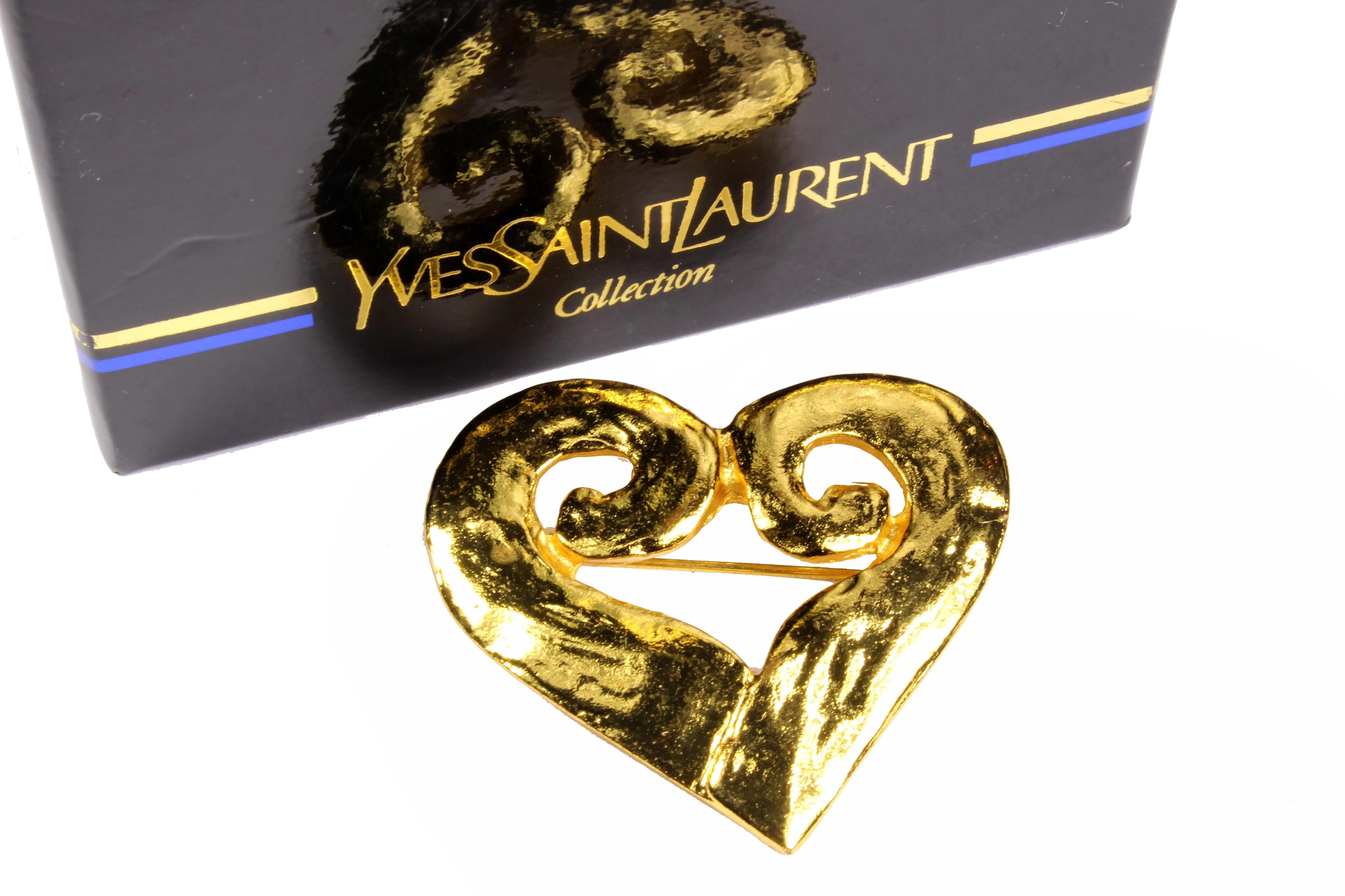 YVES SAINT LAURENT Rive Gauche gold metal heart brooch