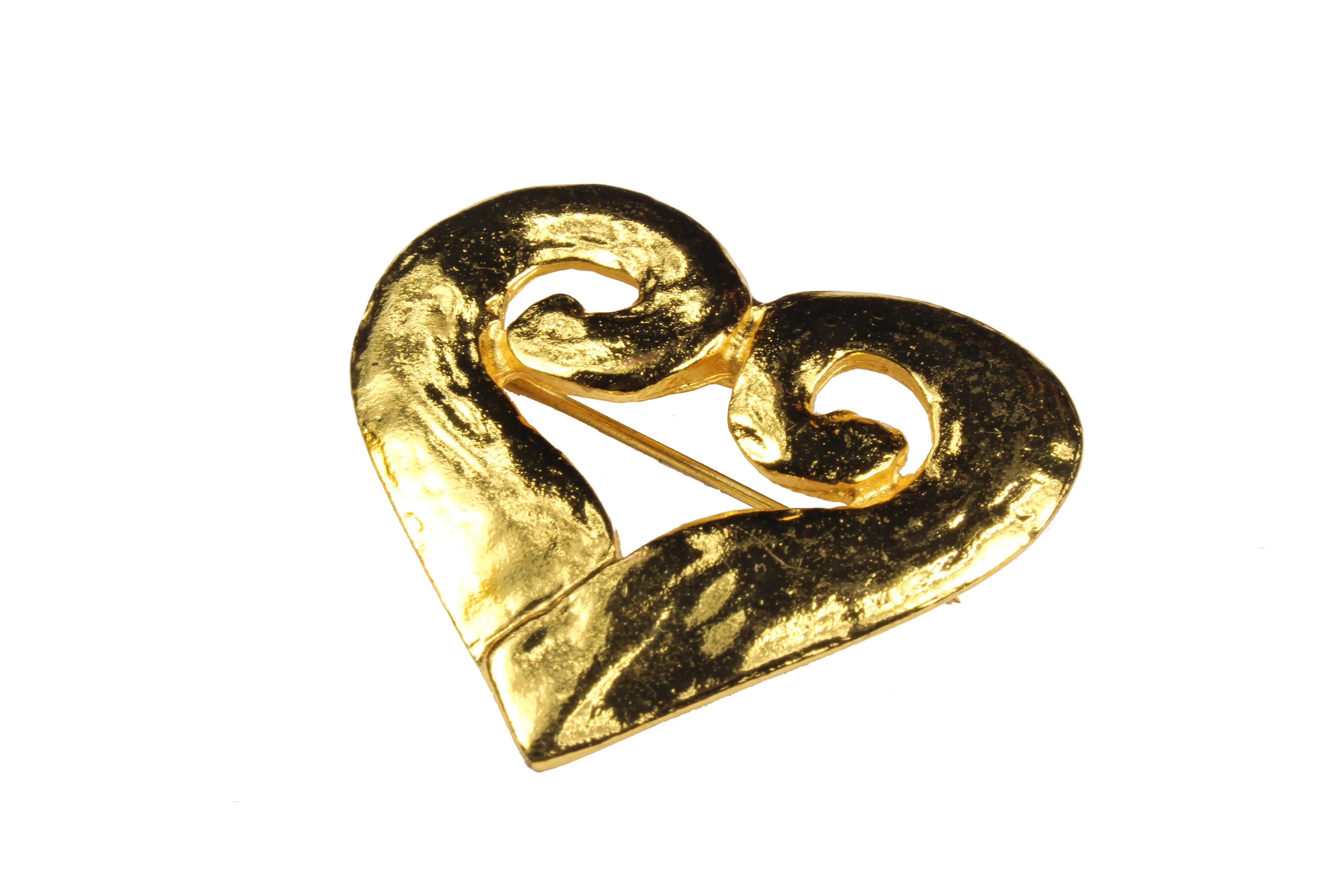 YVES SAINT LAURENT Rive Gauche gold metal heart brooch